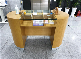 센터 로비 사진